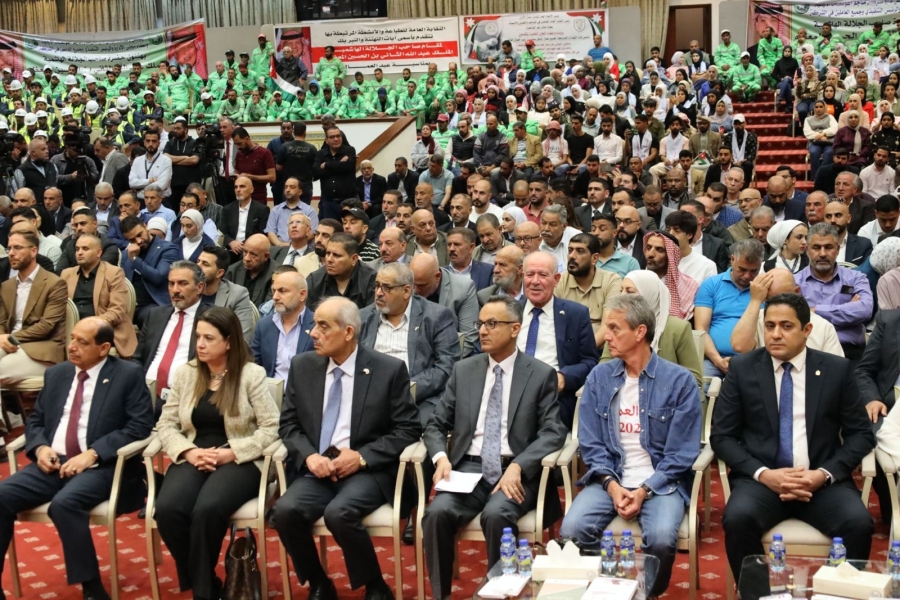 مشاركة النقابة بحفل عيد العمال العالمي وتكريم عدد من اعضائه